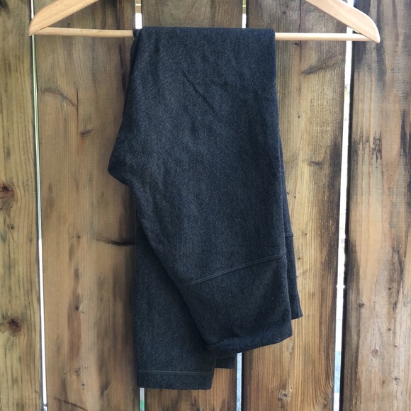 lululemon athletica Pants - LULULEMON wunder under high rise 7/8 tight size 4